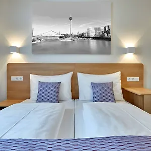 Mcdreams Duesseldorf-city Germany