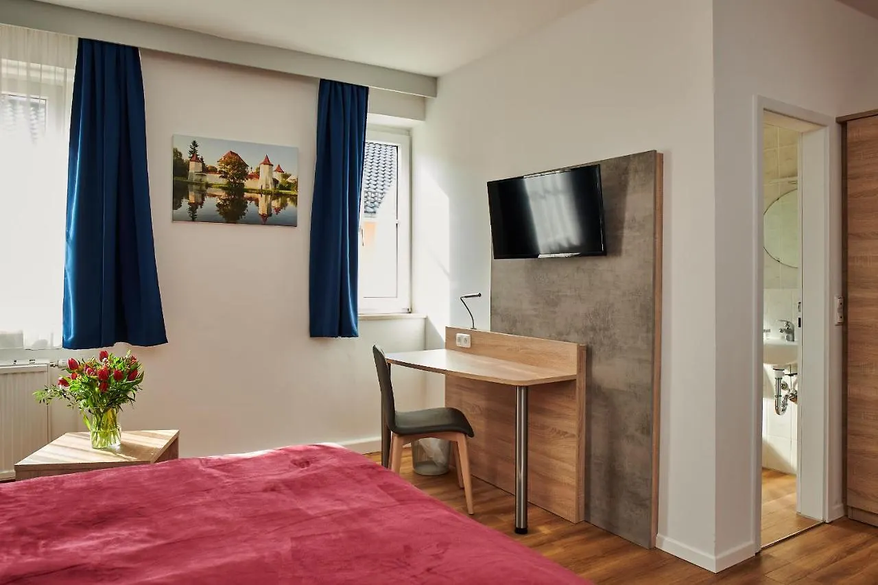 Zur Allacher Muehle Karlsfeld Guest house